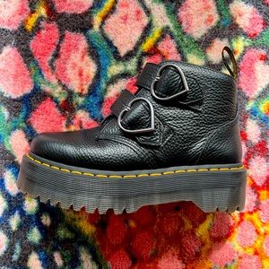 DEVON HEART LEATHER PLATFORM BOOTS